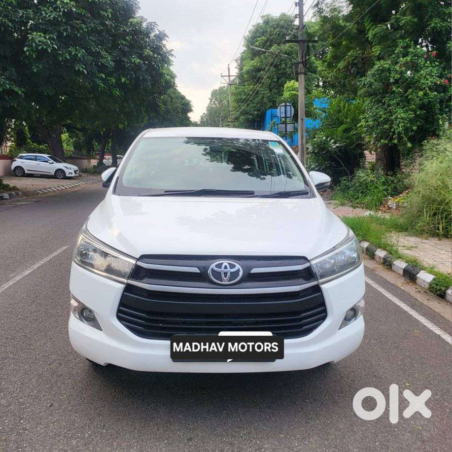 Toyota Innova Crysta 2.4 GX MT, 2018, Diesel