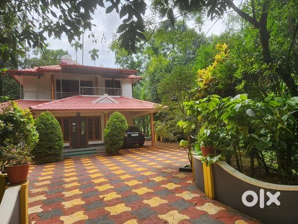 1 acer 40 cent land with 1650 sqft house for sale