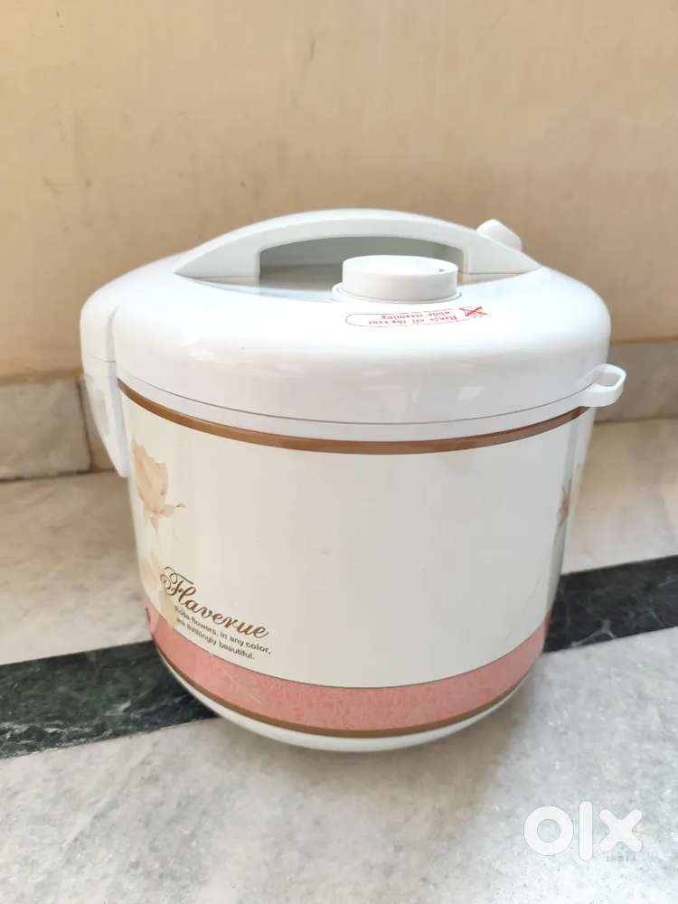 Electric Rice Cooker 2.2 Liters Brand New