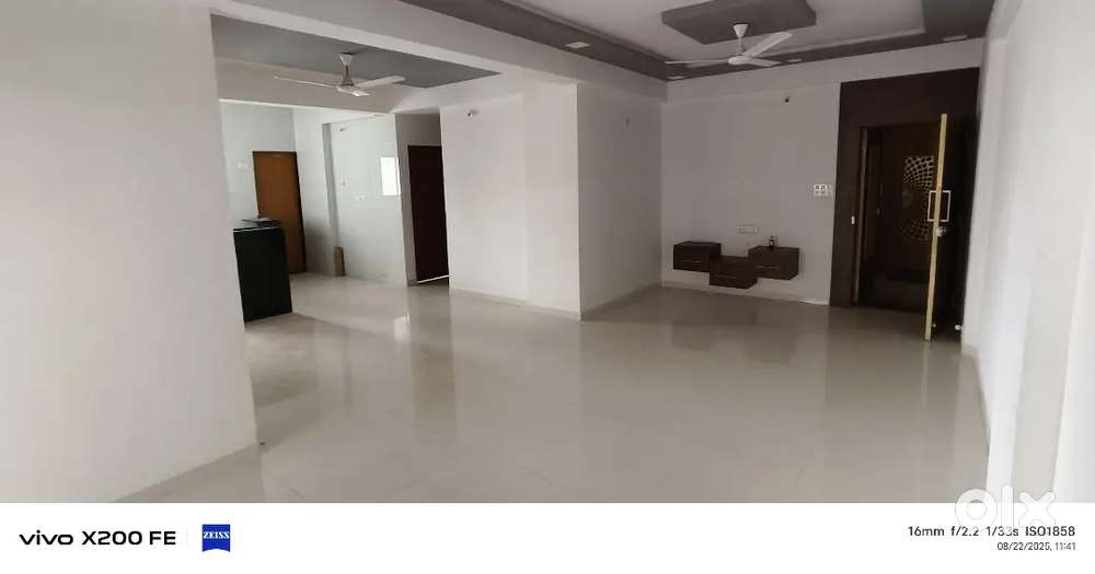 Royal dreams fully furnished on rent