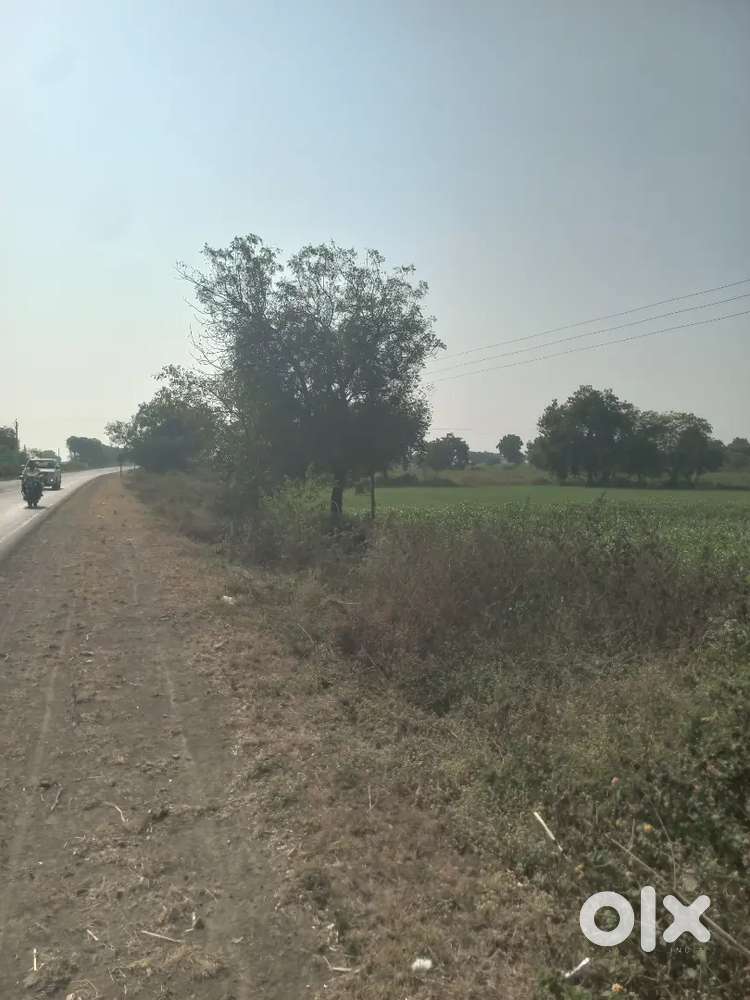 रोड टच जमीन