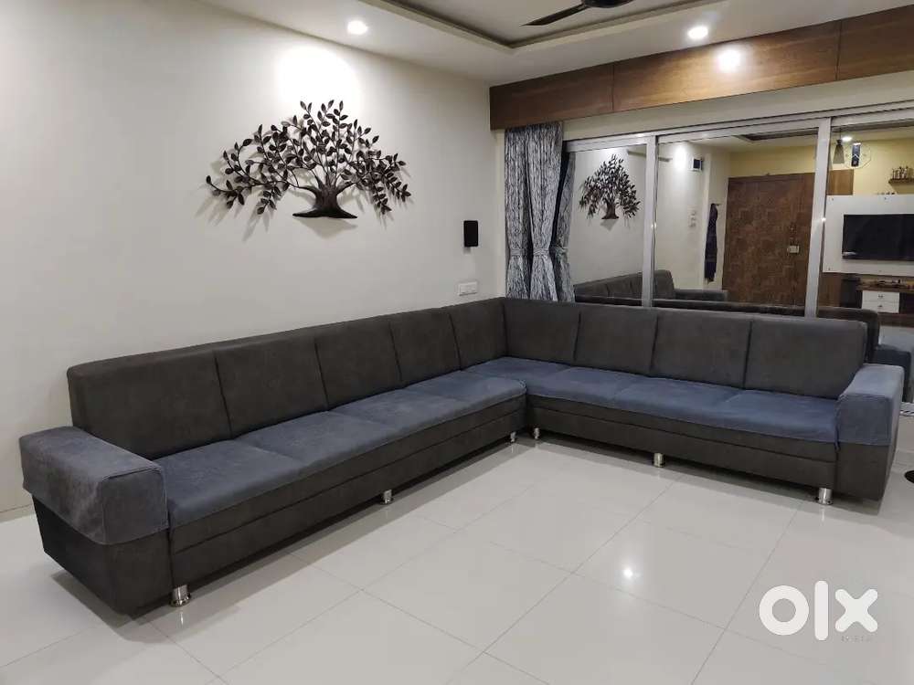 3 BHK Full Furnished flat to sell in Yogi Chowk Area