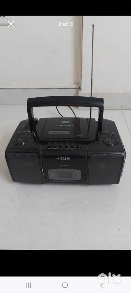 Cd player and fm radio