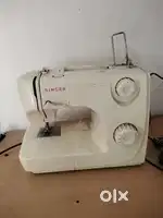 Automatic sewing machine