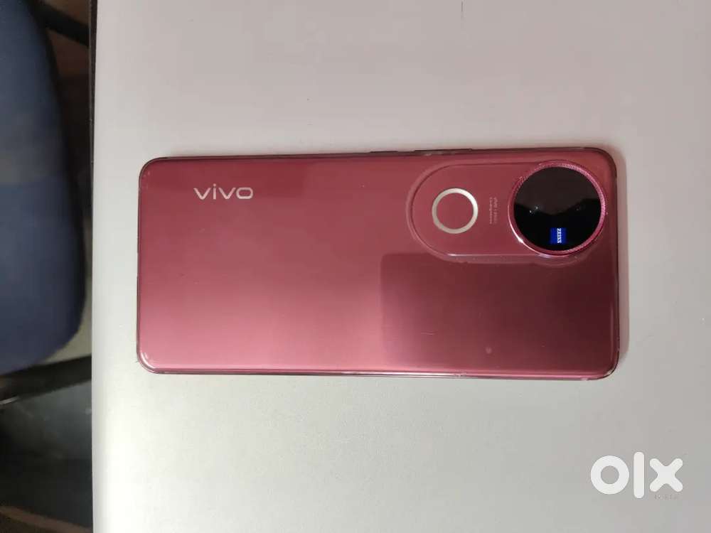 VERY GOOD CONDITION VIVO V50