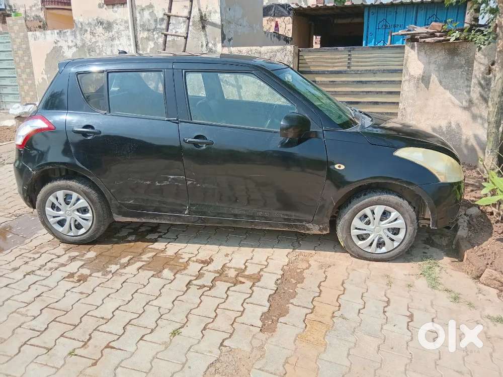 Maruti Suzuki Swift 2012 Diesel 125000 Km Driving