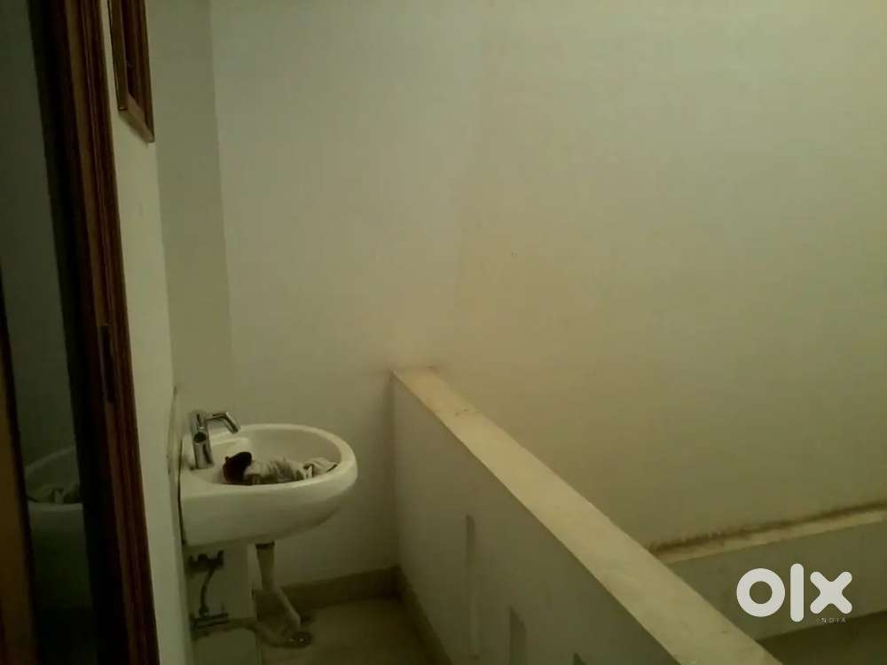 2 Bhk flat available near saket nagar