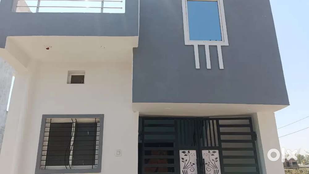 Maksi rod patel nagar new castakshan he achhi deel he