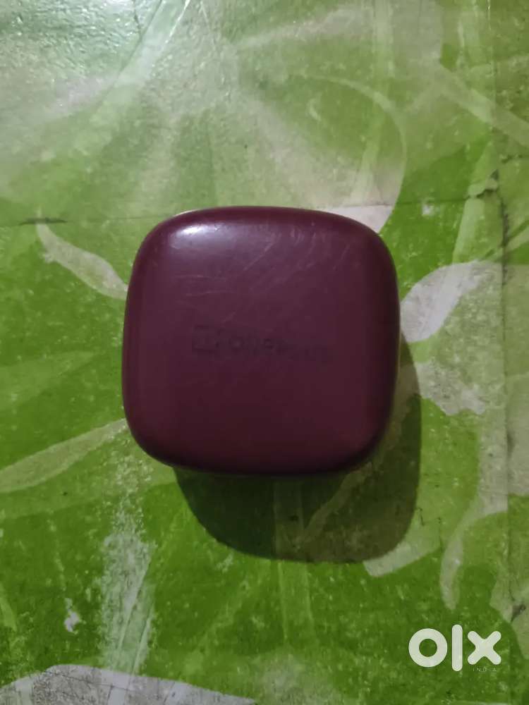 One Plus Earbud