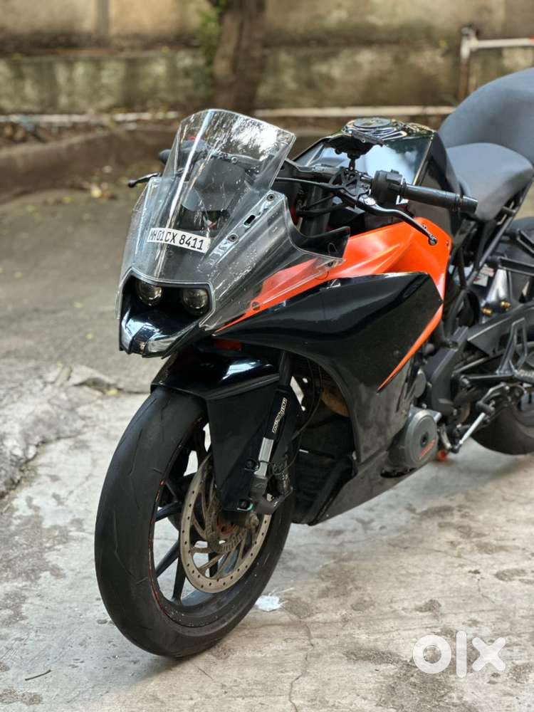 KTM RC390 (BS4)