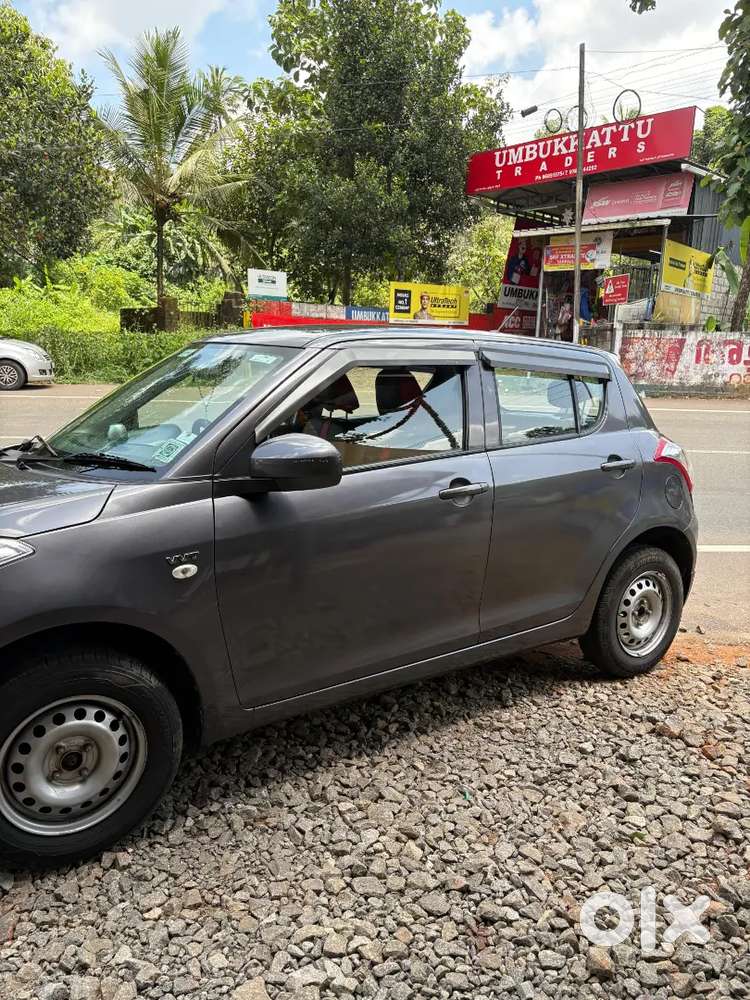 Maruti Suzuki Swift 2016 Petrol 67000 Km Driven