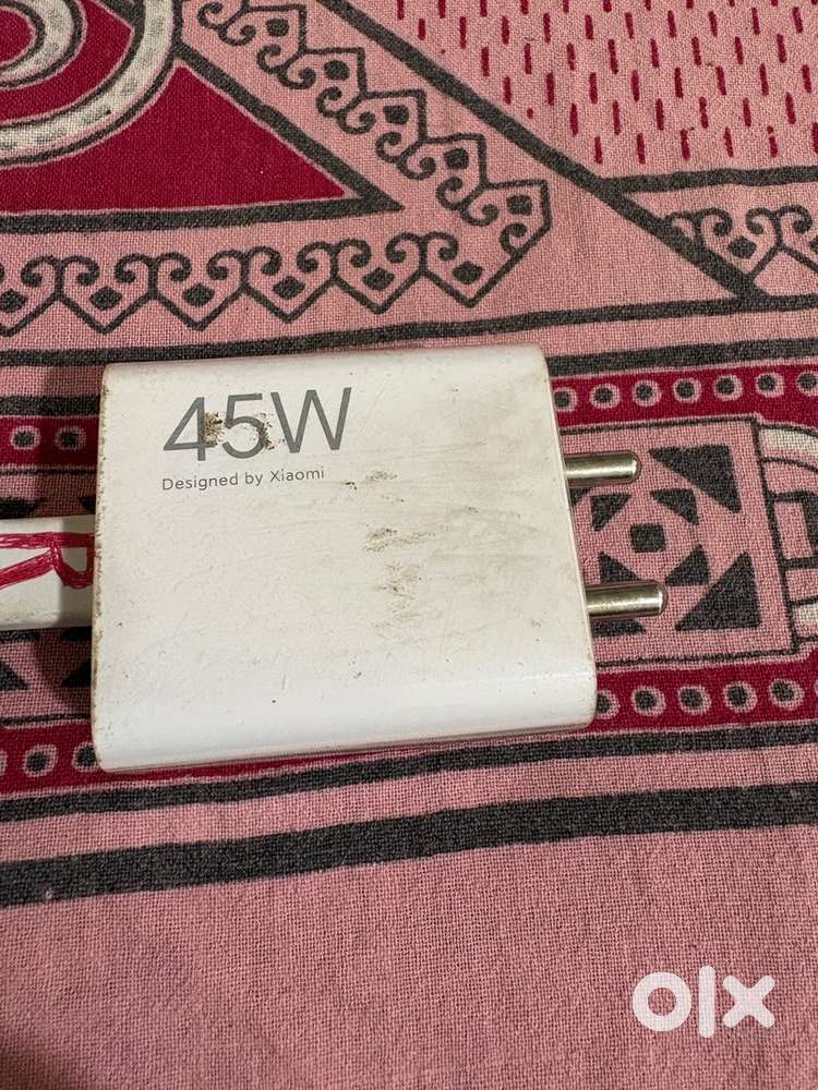 45W ORIGINAL MI CHARGING WITH ADAPTER AND CABLE