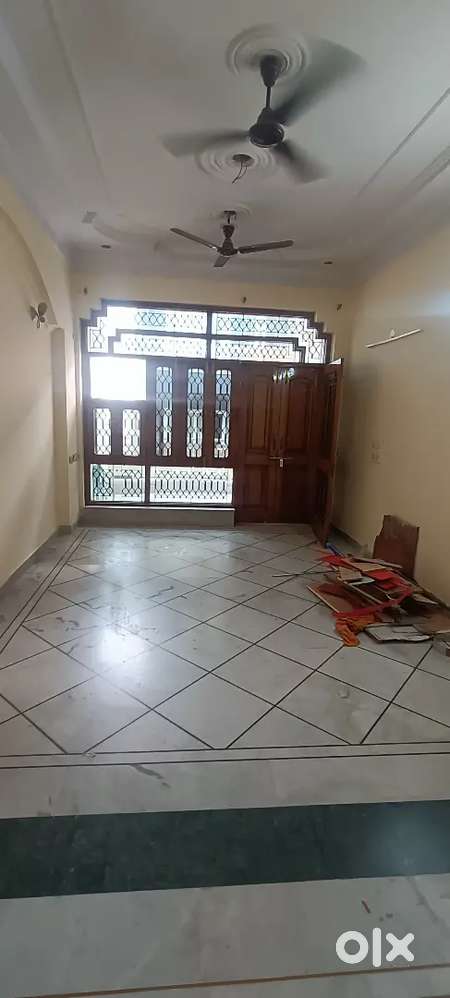 2Bhk Floor For Rent In Sector 8 Rohini Near Rohini East Metro Station