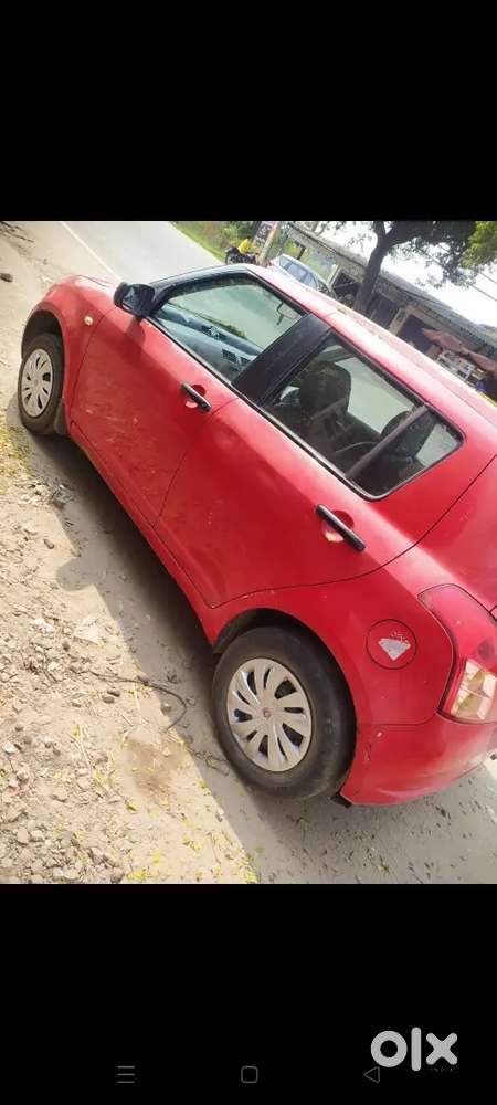 Maruti Suzuki Swift 2006 Petrol 53000 Km Driven