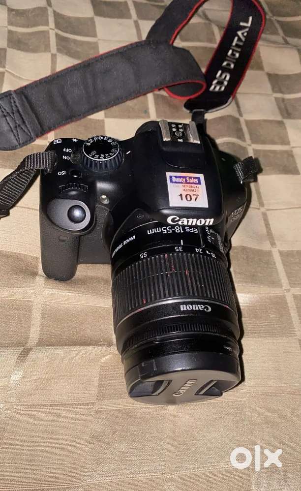 Canon Eos 550d 18-55 kit lens scratchless condition urgent sale