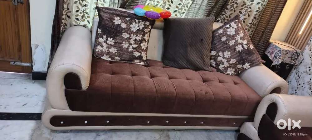 10 seater sofa