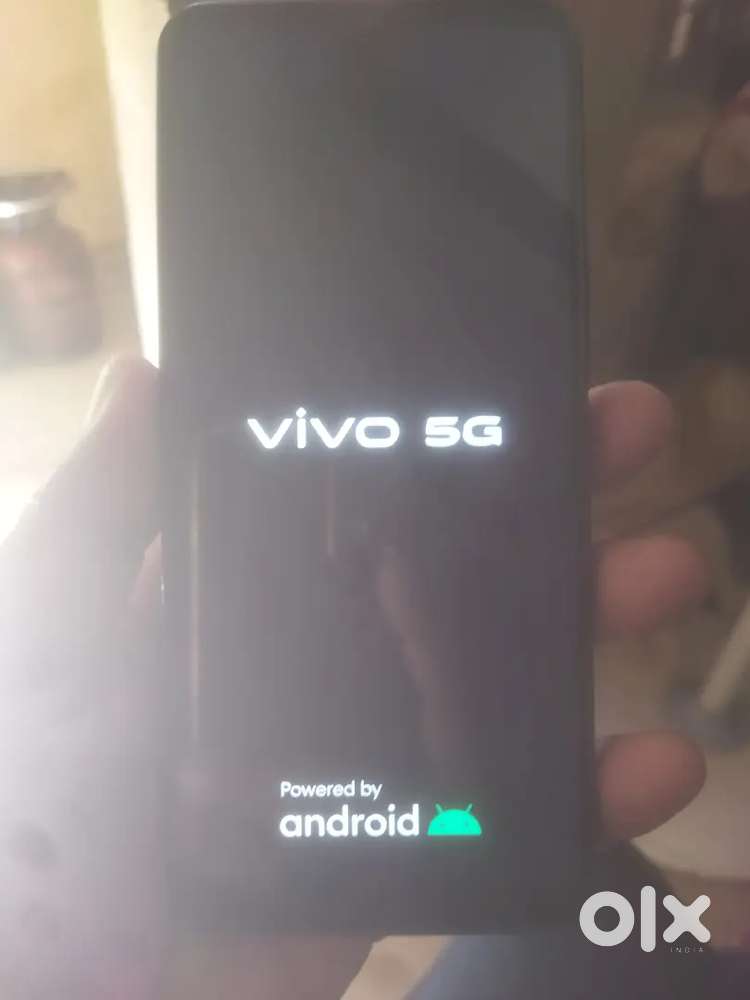 Vivo v21e 5g 8gb 128g display changing small damage
