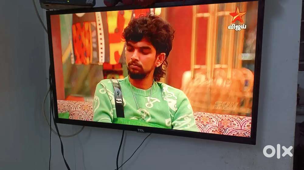 Sale led tcl tv good conditions