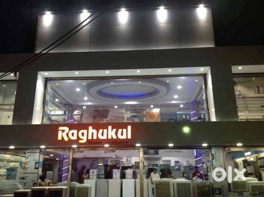 Receptionist and cashier at raghukul