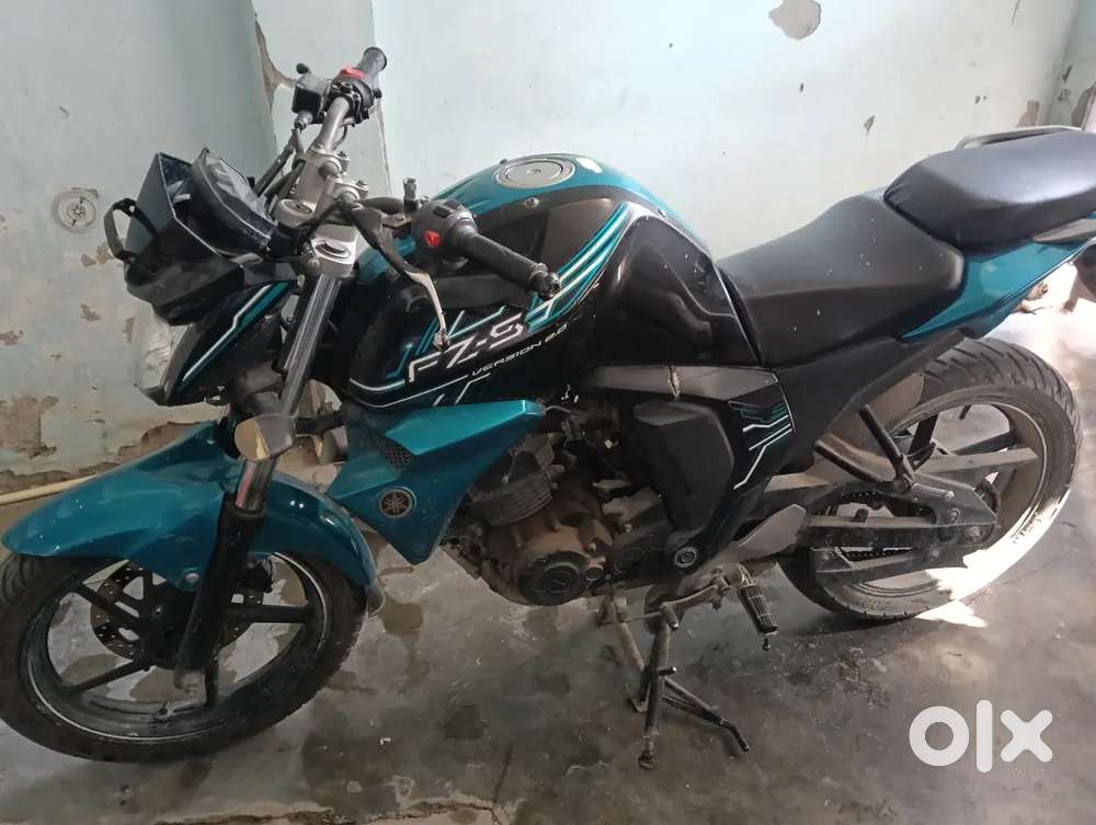 Fz-s version 2.0 2015 model ha