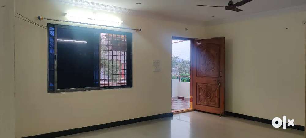 Spacious , luxurious 3 bed room house for rent at madhura nagar