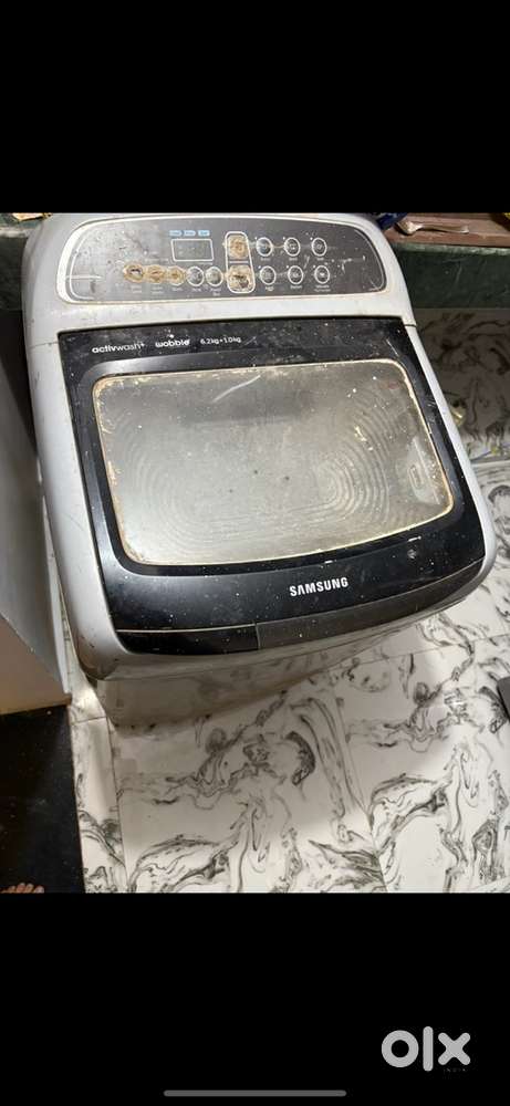It can take up to 6.5 kg cloths .it is a fully automatic machine