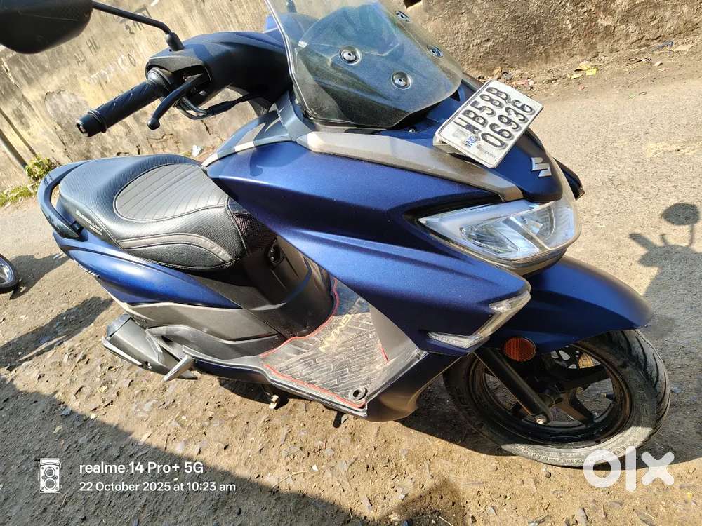 Suzuki Burgman Bs6