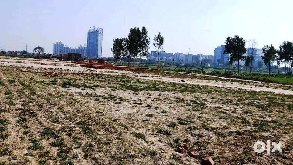 @4000/- par Gaj plot Price Sector 150 Noida On FNG Six Line Highway pe