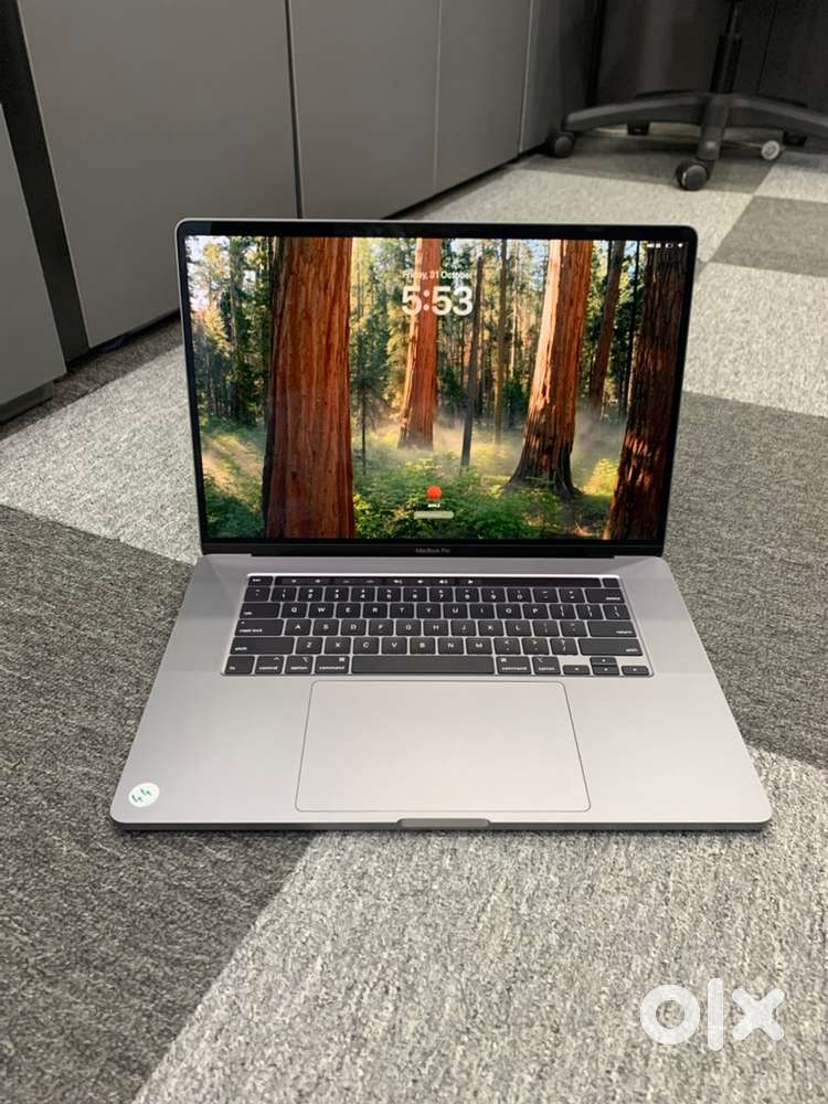 MacBook Pro / 16inch / 2019 / i7-16GB-512GB / 5.5GB graphics /Warranty