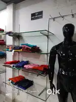 Mannequin (men's dress display toy)
