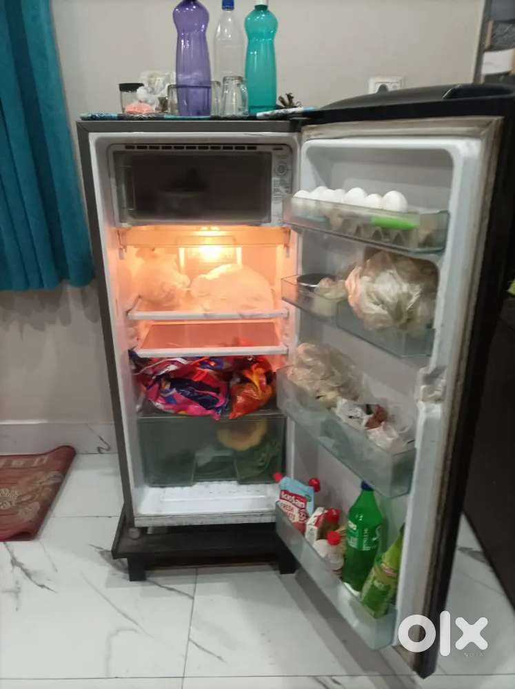 Samsung 192 ltrs 5 star Refrigerator