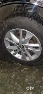 Alloy wheel 16