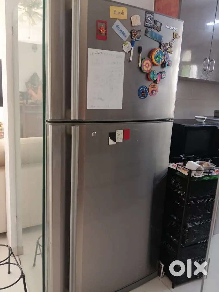 Hitachi fridge for sell