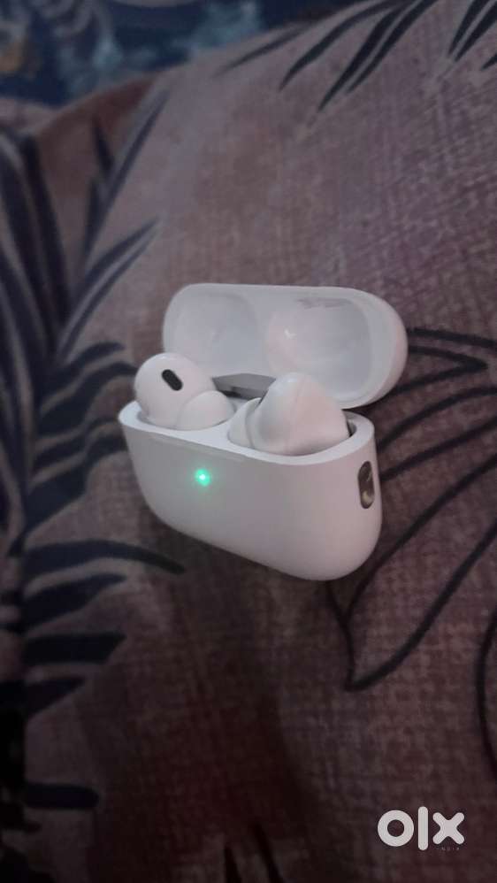 2nd Generation Apple AirPods pro