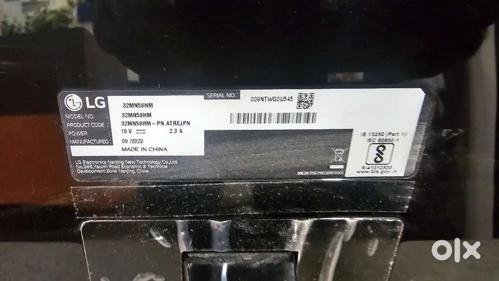 LED 32 INCH LG MONITIR
