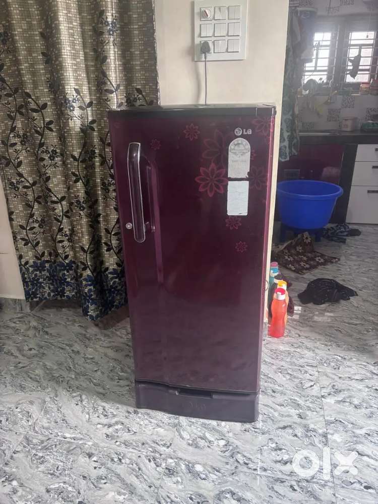 Lg 190 liters near condition refrigerator
