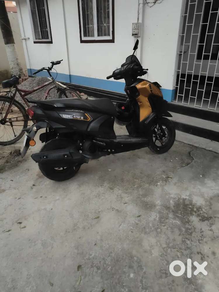 Yamaha rayZR Scooty