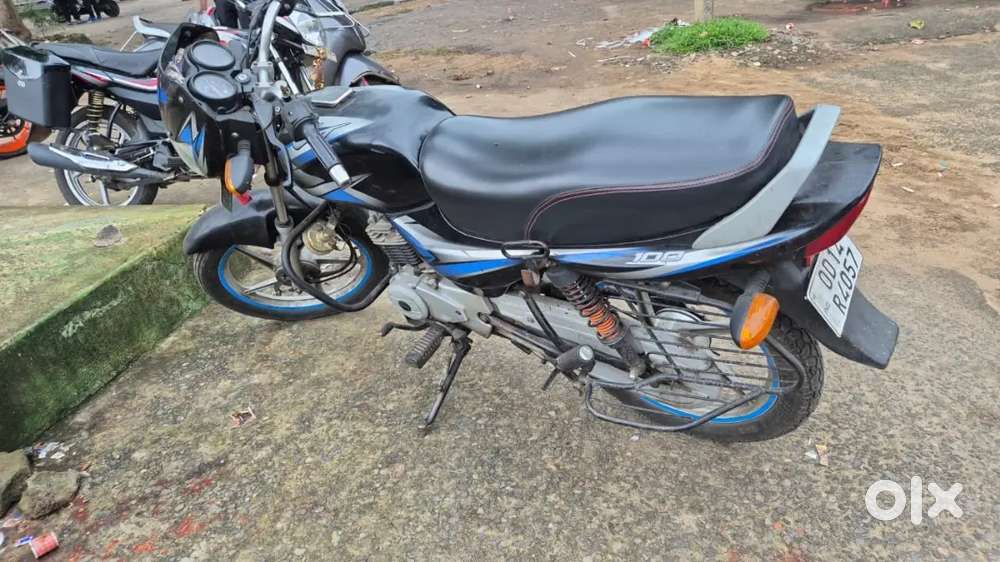 Bajaj ct 100
