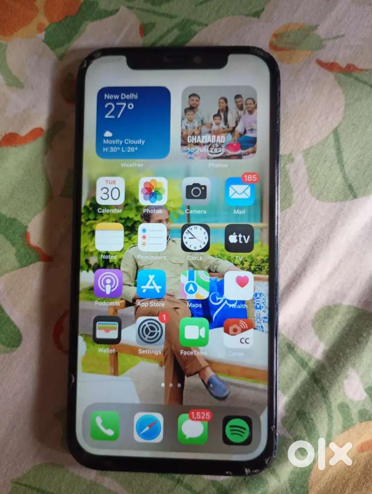 iPhone 12 64 gb