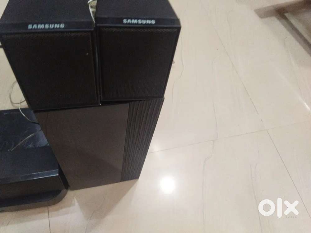 Samsung wire speakers and blu-ray Disc