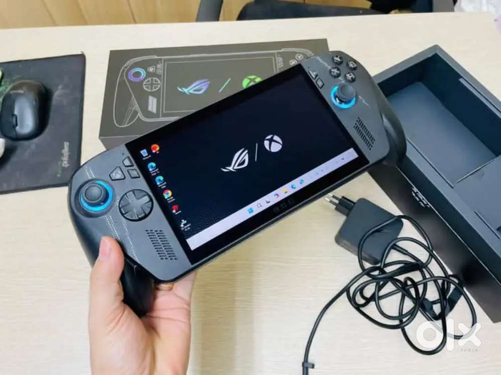 ROG Xbox Ally X (2025) Gaming Handheld PC
