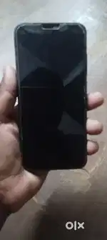 Thoda display slow kam kar raha hai