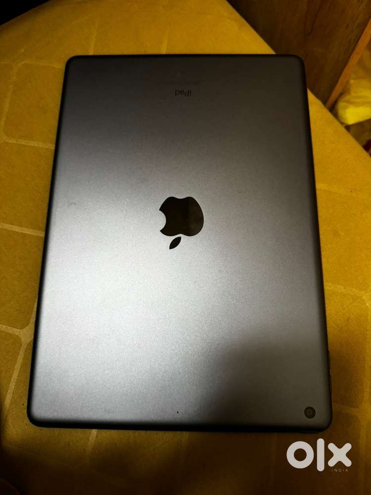 IPAD 9tg gen almost NEW