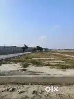 Hazarat ganj se 10 km ke duri pr plot 1999 only
