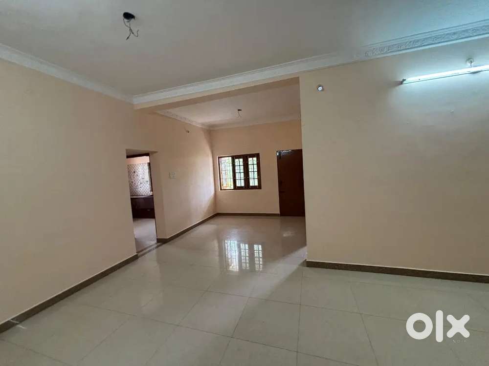 House for rent in LIC Colony, KK Nagar, Trichy.