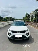 Tata Nexon, 2022, Petrol