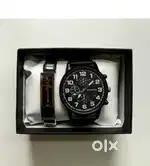Analog wrist watch
