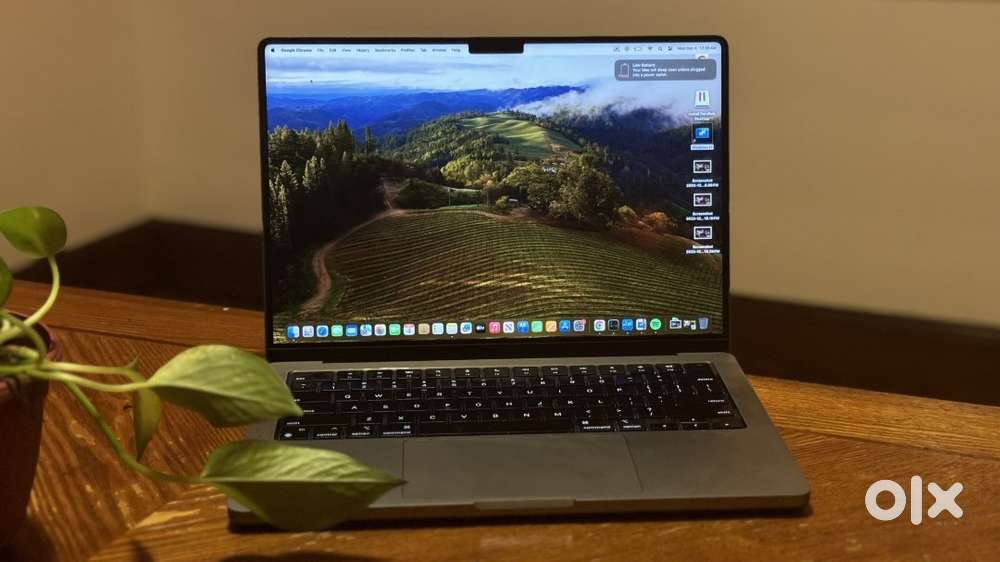 MacBook m3 pro 18GB RAM 512GB SSD