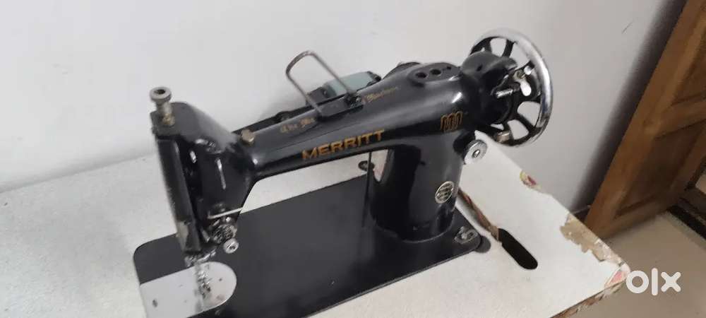 Tailoring machine