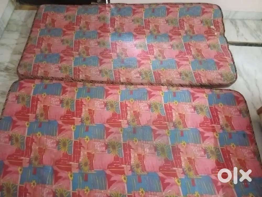 2 pc bed mattress gadde